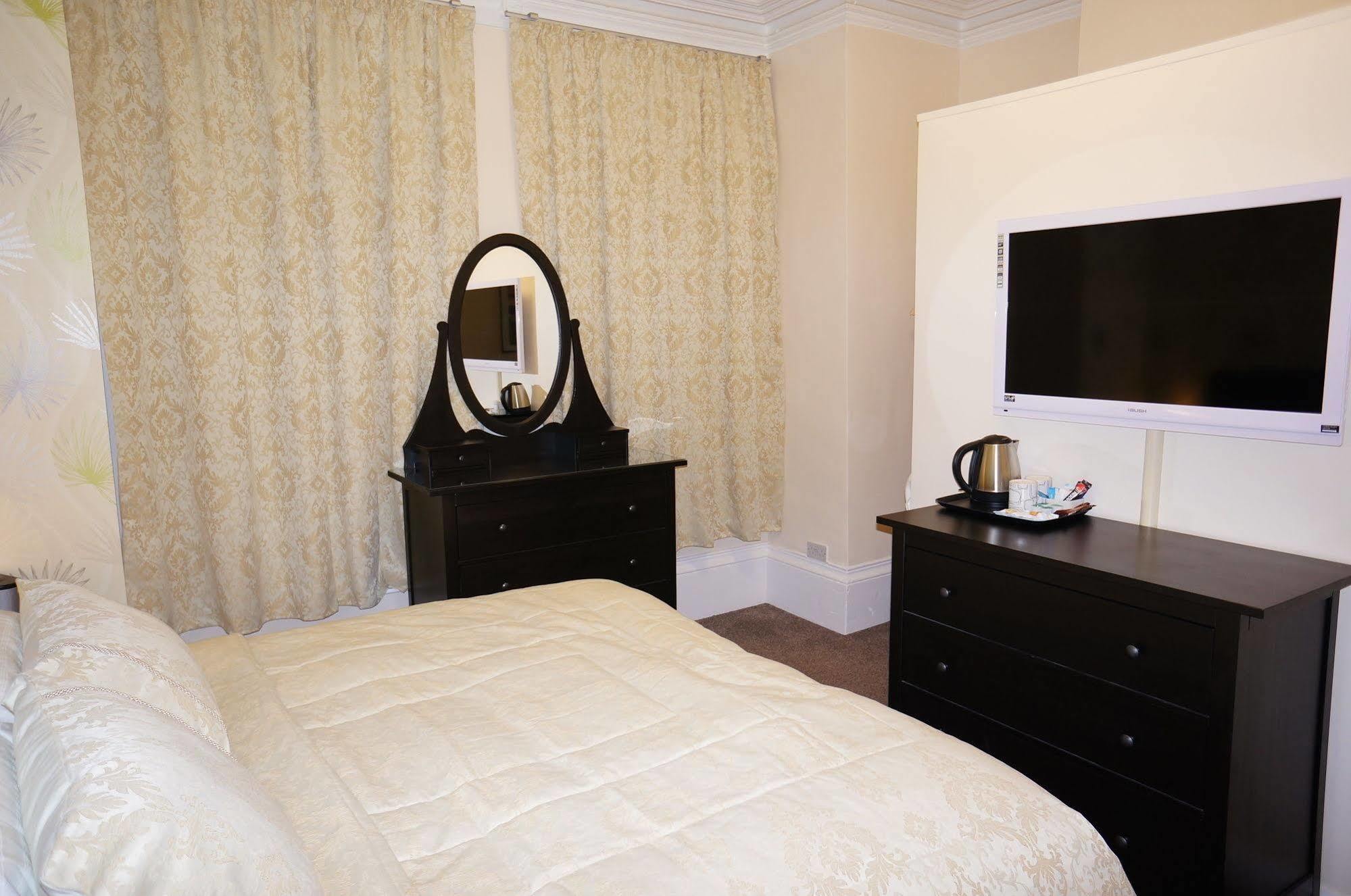 The Shores Hotel, Central Blackpool Exteriör bild